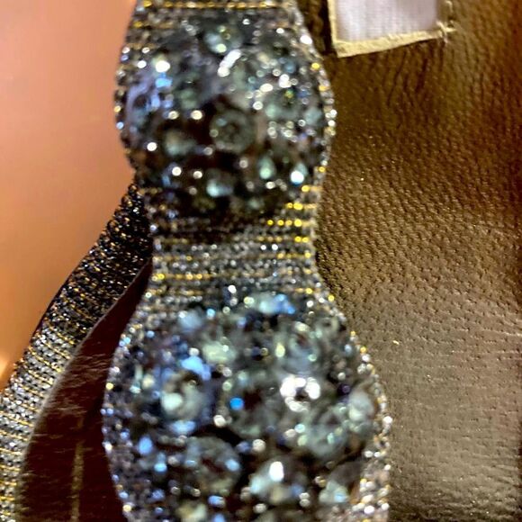 Manolo Blahnik Dixie Metallic T-Strap  Heels Sandals Size 35,5 Made in Italy - Picture 4 of 14